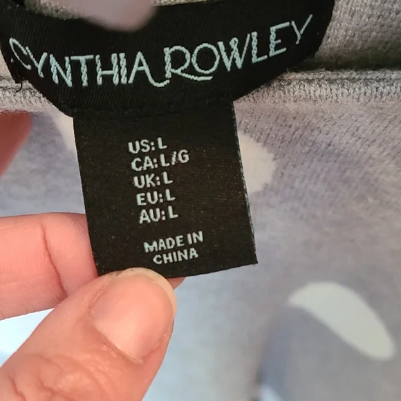 Grey Top - Picture 2 of 7